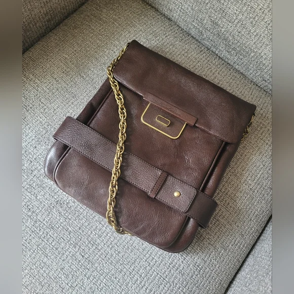 Kenneth Cole New York Leather Crossbody With Metal Chain - Picture 3 of 12